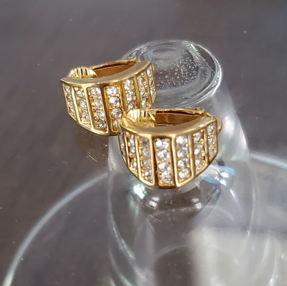 Vintage Authentic Dior clip on earrings